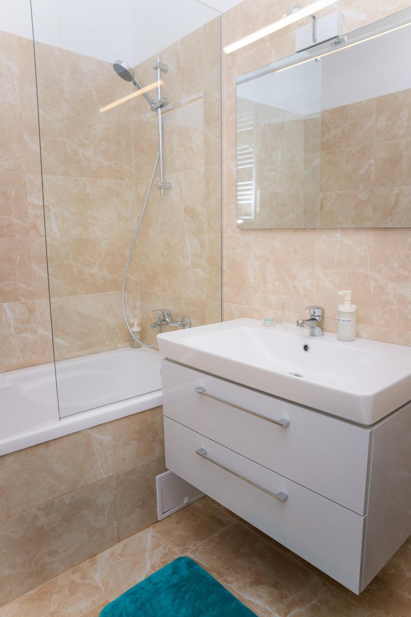 Chiajna Elysian Urbanscape Brown, 2 Rooms, Near Bucharest מראה חיצוני תמונה