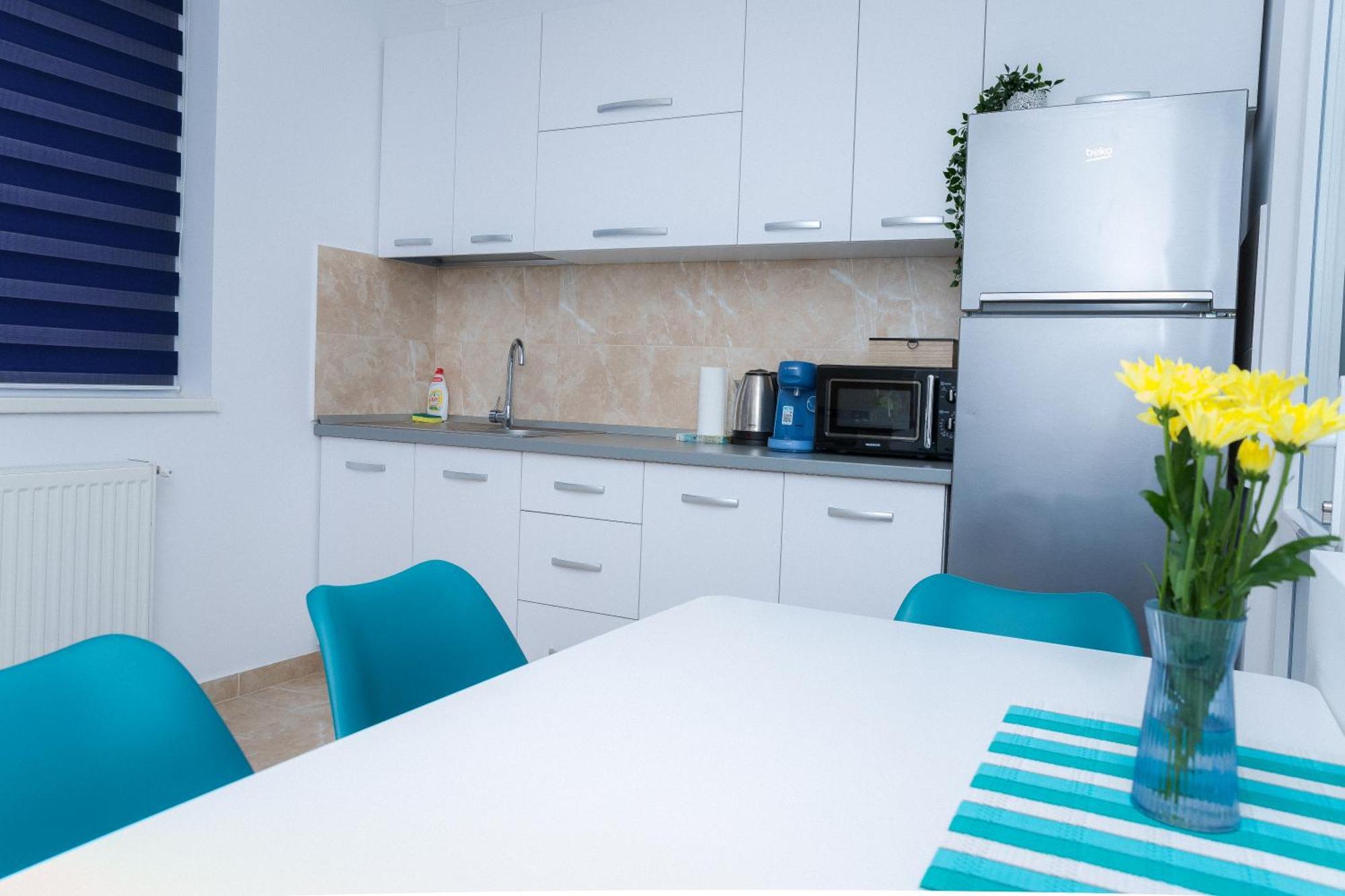 Chiajna Elysian Urbanscape Brown, 2 Rooms, Near Bucharest מראה חיצוני תמונה